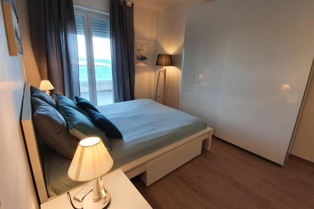 Il Mare In Casa - Appartamento Al Mare In Puglia Монополи Экстерьер фото